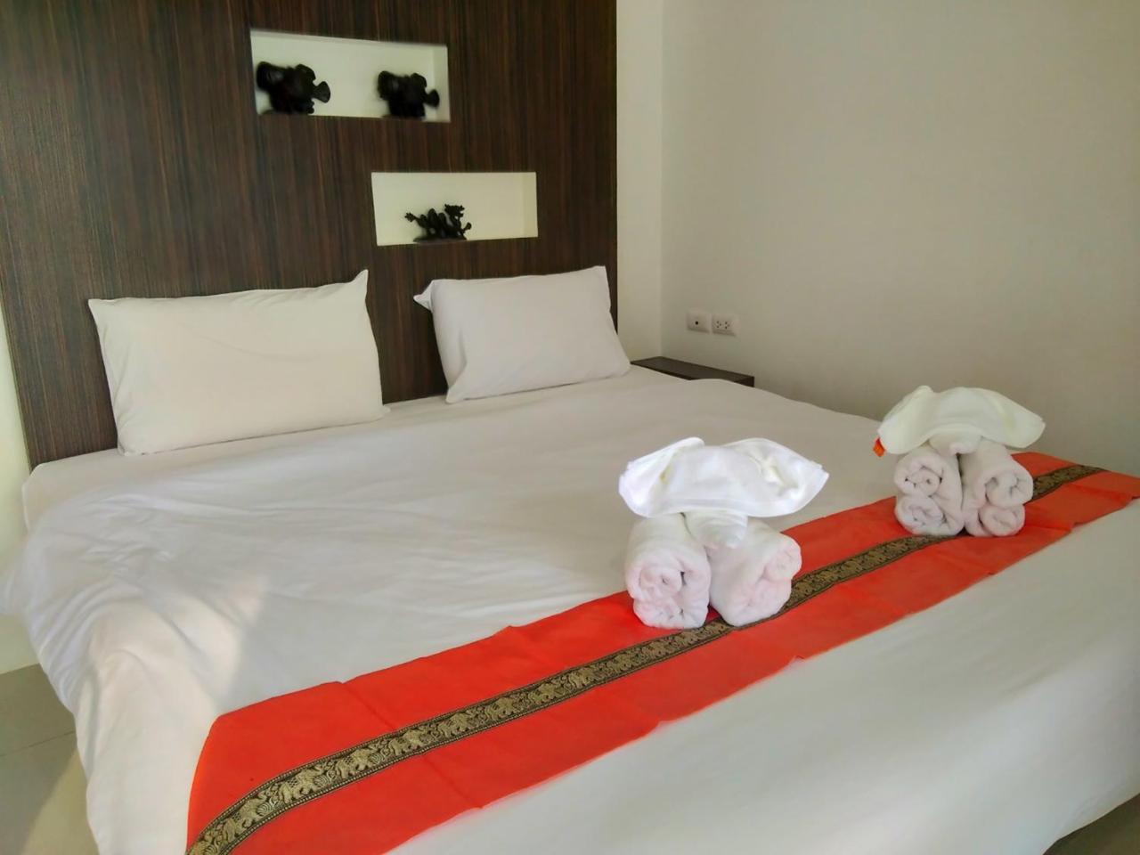 Family Residence Pattaya Extérieur photo