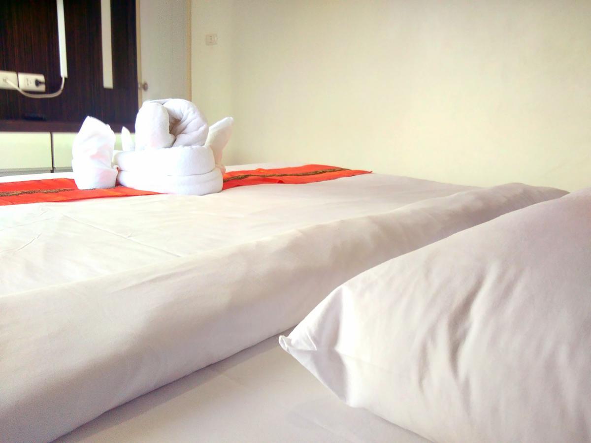 Family Residence Pattaya Extérieur photo